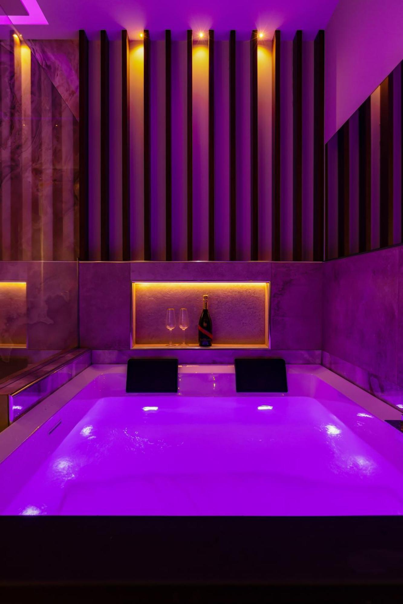ホテル Albadea Deco&Jacuzzi ローマ エクステリア 写真