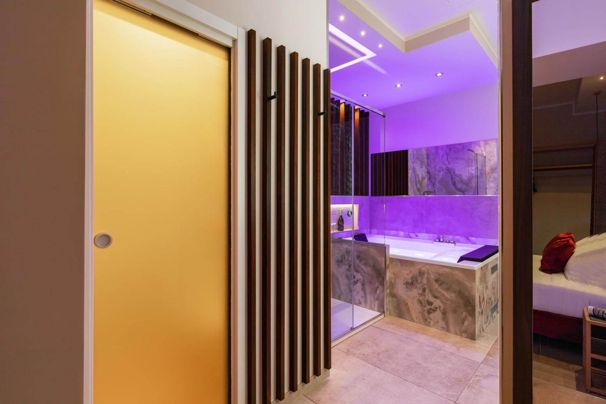 ホテル Albadea Deco&Jacuzzi ローマ エクステリア 写真